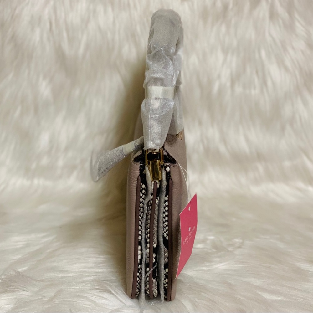 Kate Spade Triple Gusset Crossbody Snakeskin Trim - Picture 7 of 14